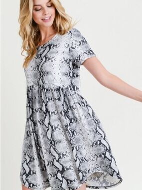JODIFL Black & White Snake Print Mini Dress